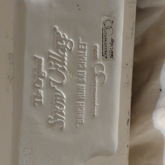 Vintage Birch Run Ski Chalet Original Snow Village - Picture 14 of 17